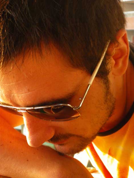 DJVax1-web.jpg